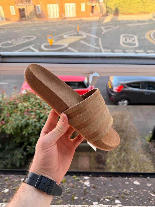 чоловічі шльопанці adidas Adilette Suede Оригінал див інші оголошення