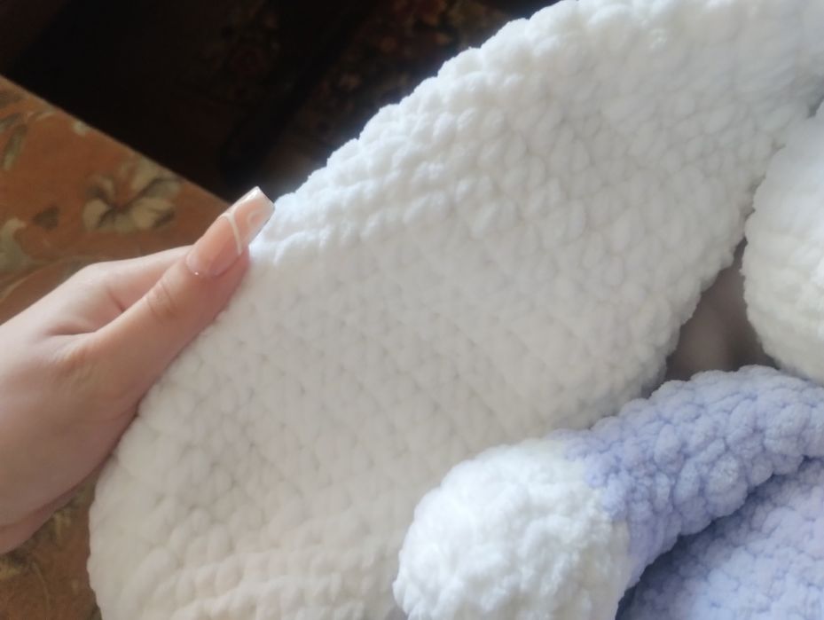 В'язаний зайчик .