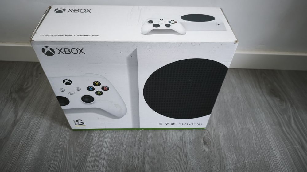 Xbox series S console