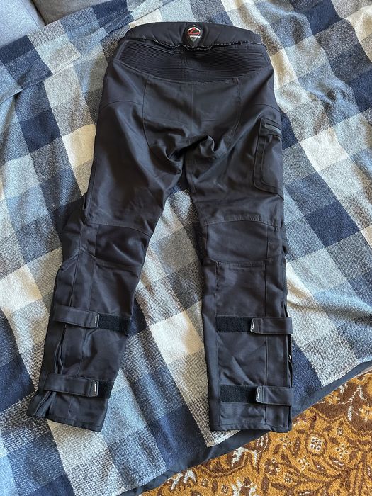 штани для мотоциклу