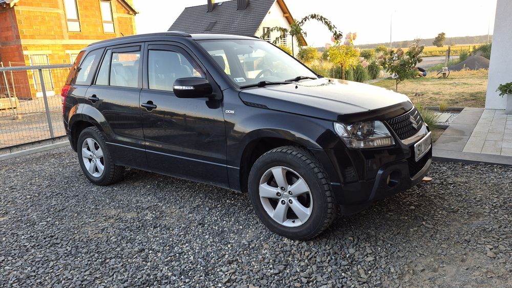 Suzuki Grand Vitara 2009 4x4  Krajowy