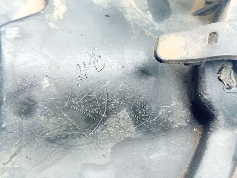Ótica / farol direita AUDI A4 (8E2, B6)