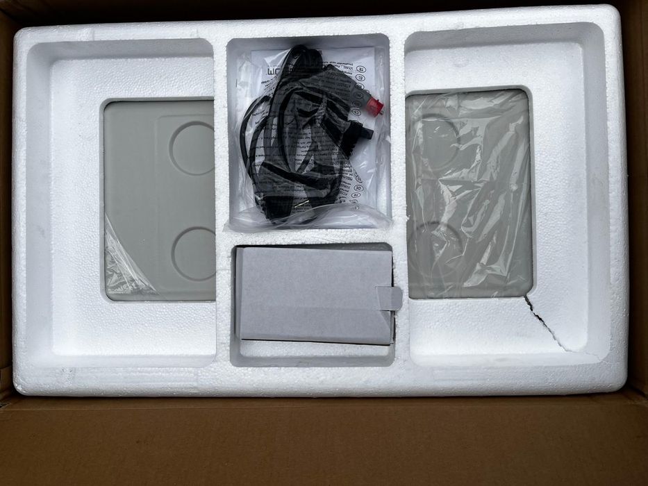 Posiadam lodówkę przenośna nową