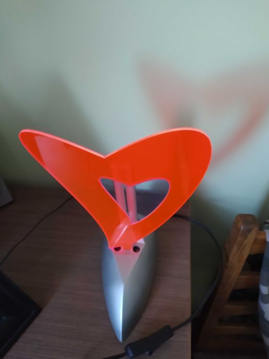 Lampka nocna Serce fluoroscencyjna żarówka