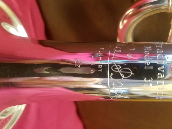 trąbka Bach Stradivarius 37*ML