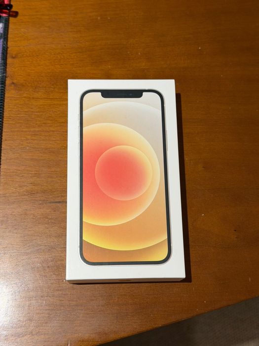 Telemóvel / Iphone 12 64GB