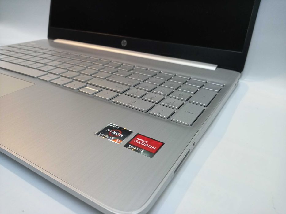 Lombardowski. Laptop HP 15s-eq 512GB SSD 8GB Win 11 BDB stan