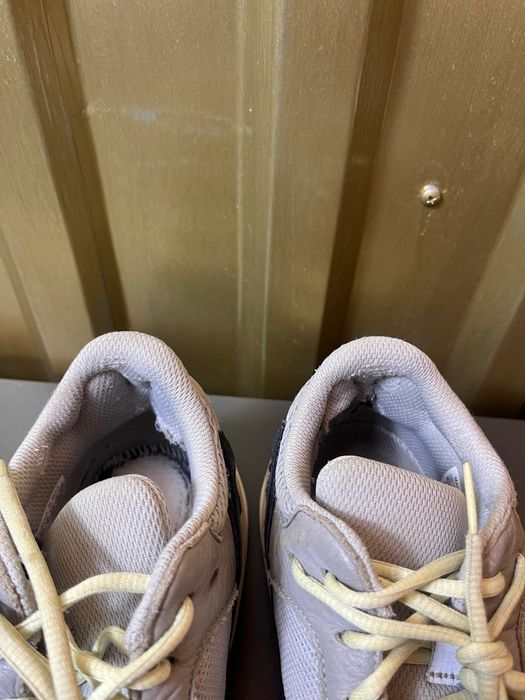 Adidas Yeezy Boots 700 wave runner 42