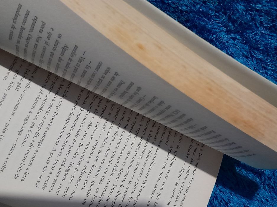 Livro "se eu ficar"