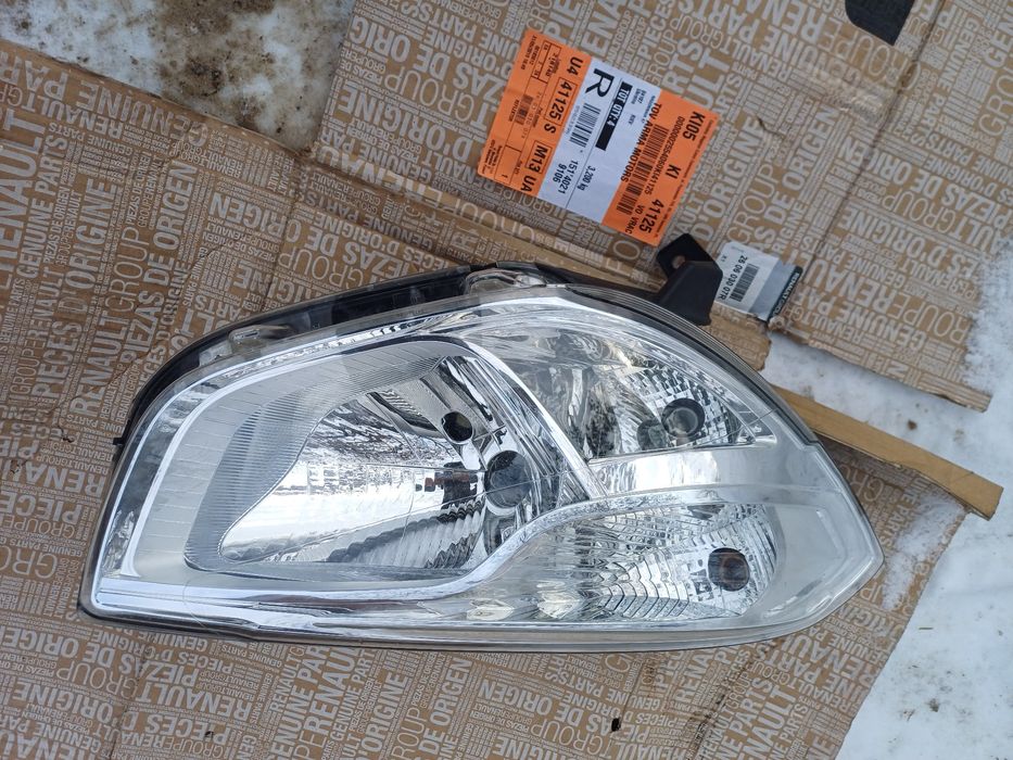 Фара рено Renault докер docker права