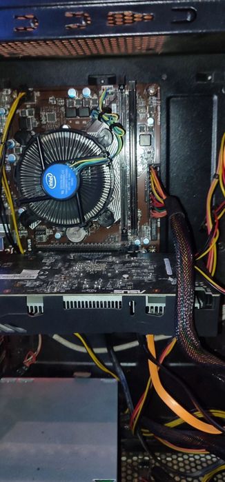 i5 6400, MSI h110 pro vd+ gtx750 ti 8 gb ram