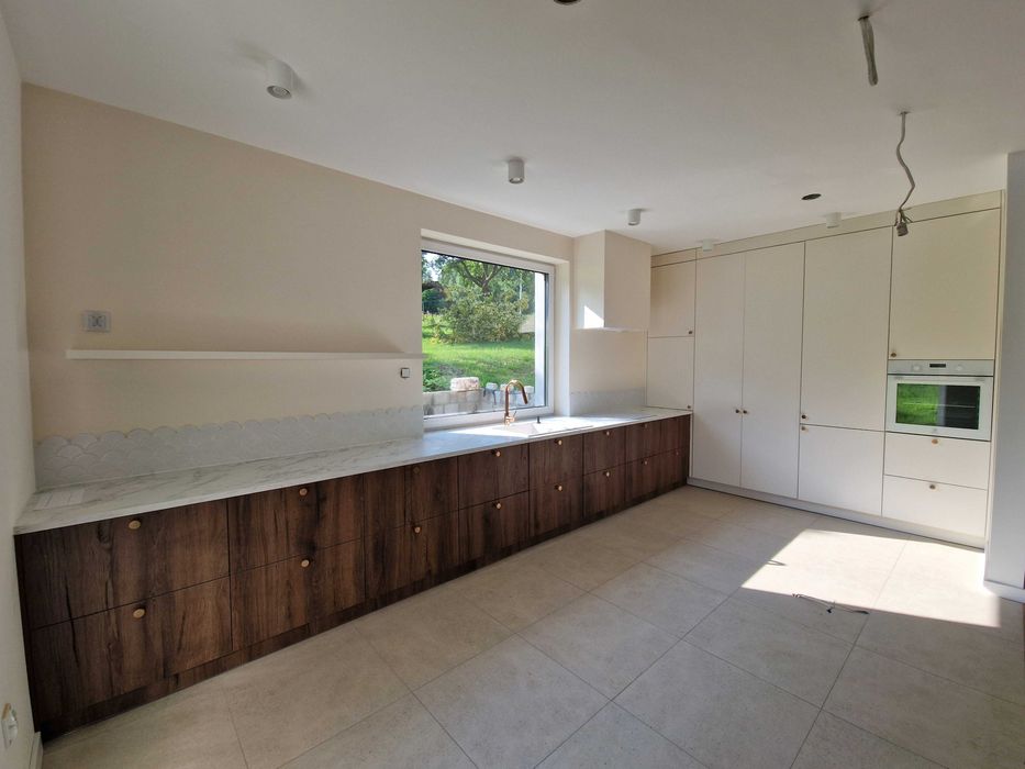 Meble na wymiar: szafa, kuchnia, garderoba, łazienkowe