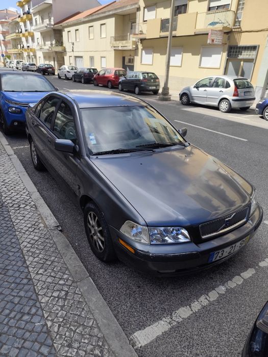 Vendo Volvo s40  2001
