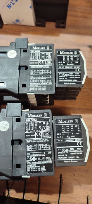 Stycznik Eaton Moeller DIL 00M dwie sztuki