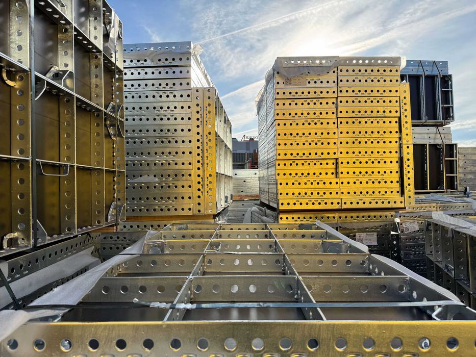 Panele szalunkowe fundamenty budowalne ściany szalunki BAUTEKK 40kN