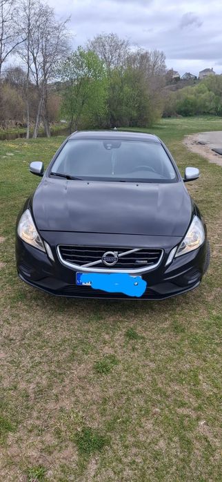 Volvo V60 2.0 2011 для військових