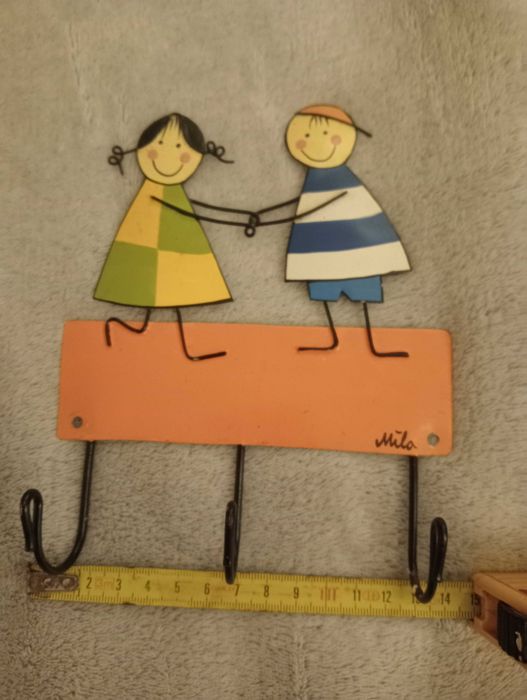 2 Cabides perfeitos para quartos de criança.