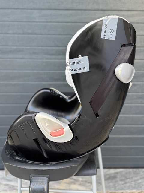 Cadeira auto Cybex Sirona 360º (0-4 Anos)