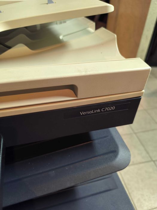 Impressora Multifunções Xerox VersaLink C7020