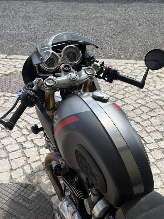 Triumph Thruxton R 2020