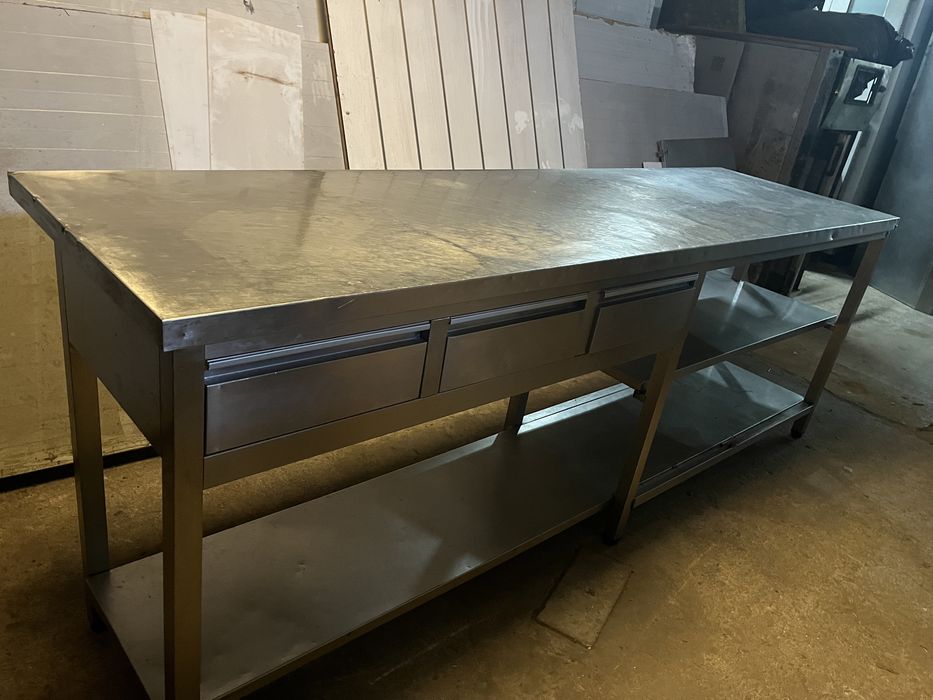 Escaparate Movel em inox com 3 gavetas 2.50mt
