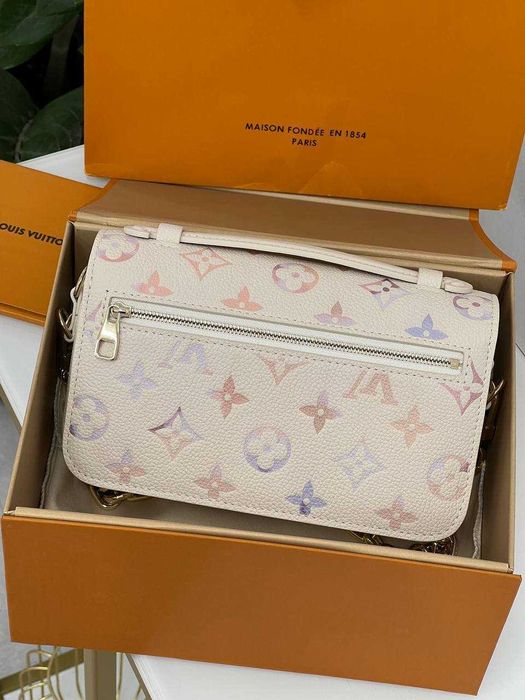 Сумочка Louis Vuitton Metis, Оригінал