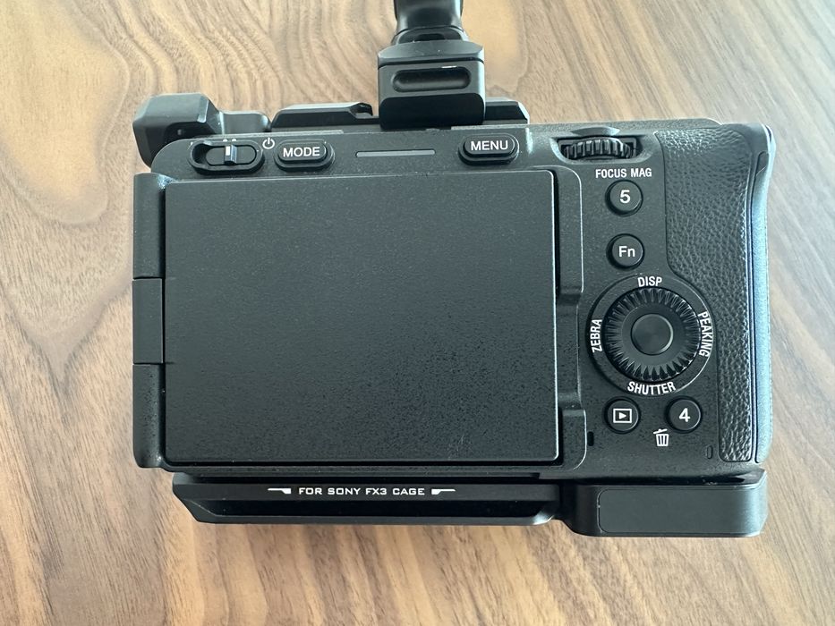 Sony FX3 + kit  de acessórios  novo e garantia.