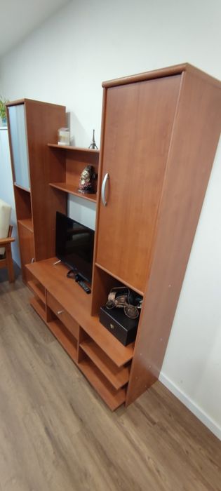 Vendo estante para TV + mesa de sala