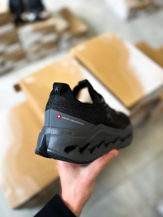 кросівки On Running CloudTec Phase Black Edition