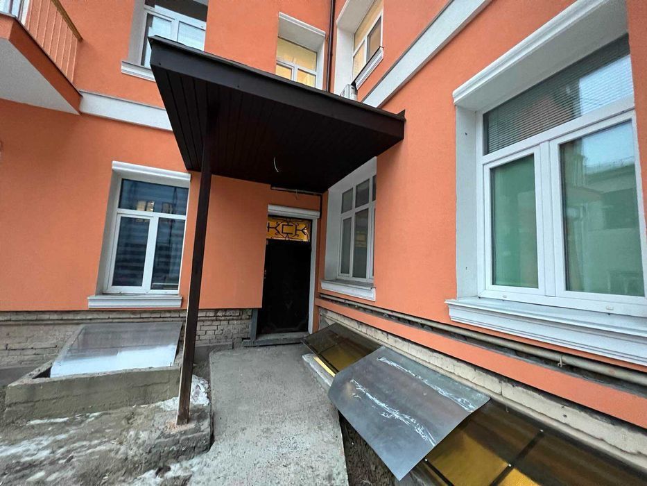 1к ВИП Центр Прорезная метро Золотые ворота,Театральная Подобово