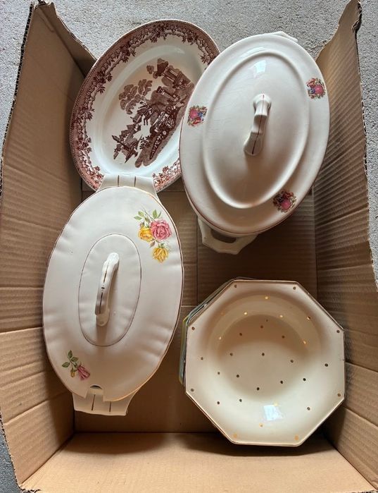 Antique Tableware Set446839712436070400