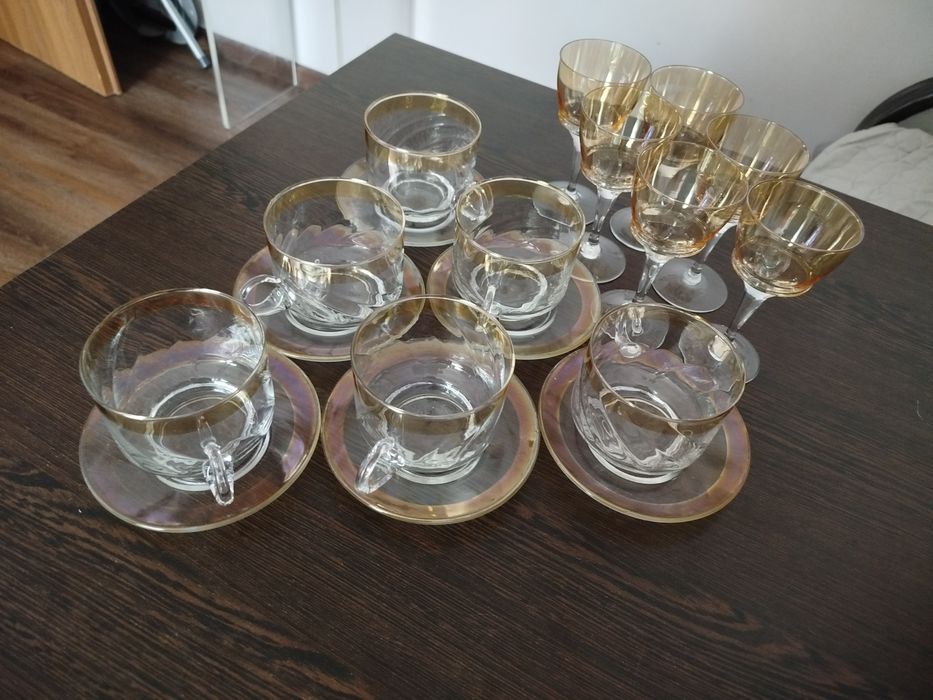 Filiżanki i kieliszki