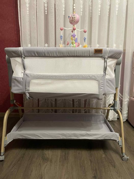 Кроватка дитяча в дуже гарному стані
