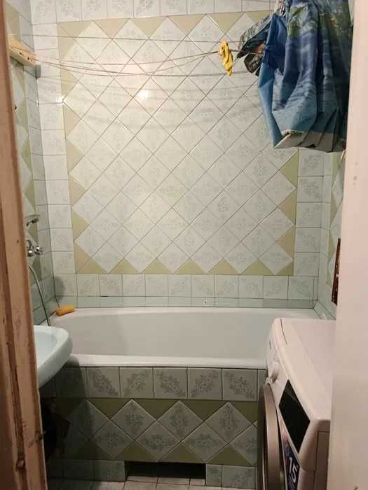 Здам кімнату на Харківському масиві без господарів.(для жінки).