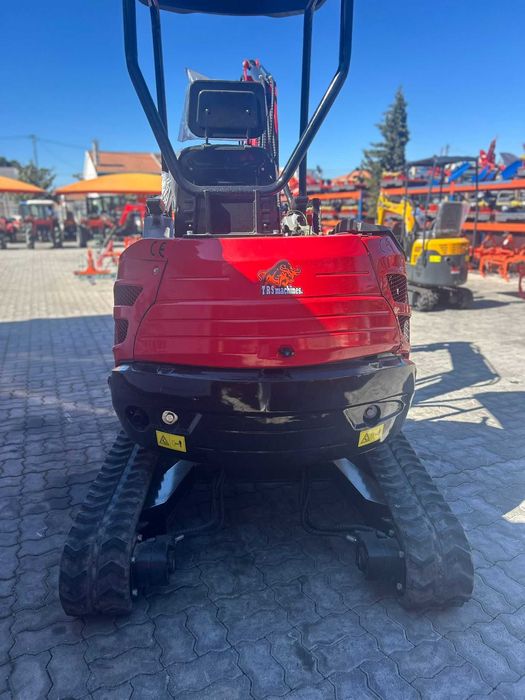 Mini Giratória TRS HT25 – Nova