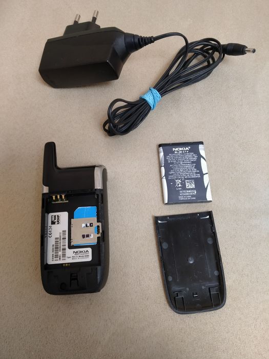 Телефон Nokia 6060 кнопочный Нокиа