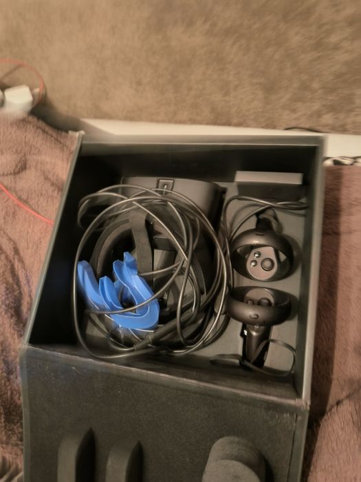 Oculus Rift S VR Set