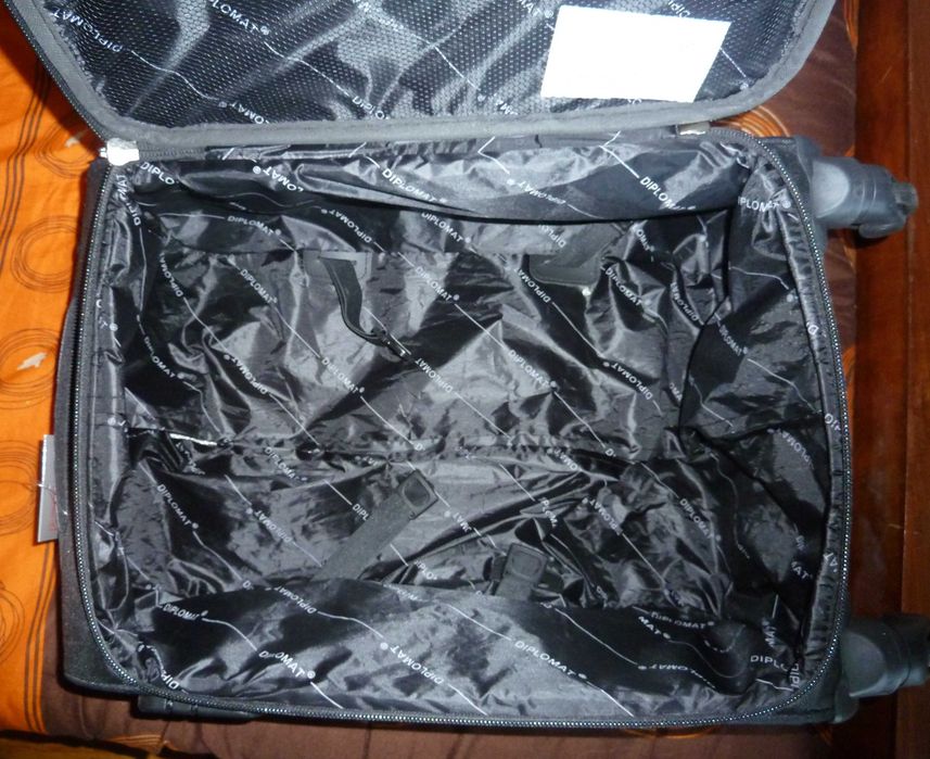 Mala de viagem nova Diplomat 60X37X23 cm - SALDO