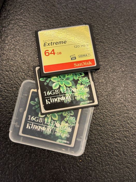 Aparat Nikon D700 przebieg 60-61k