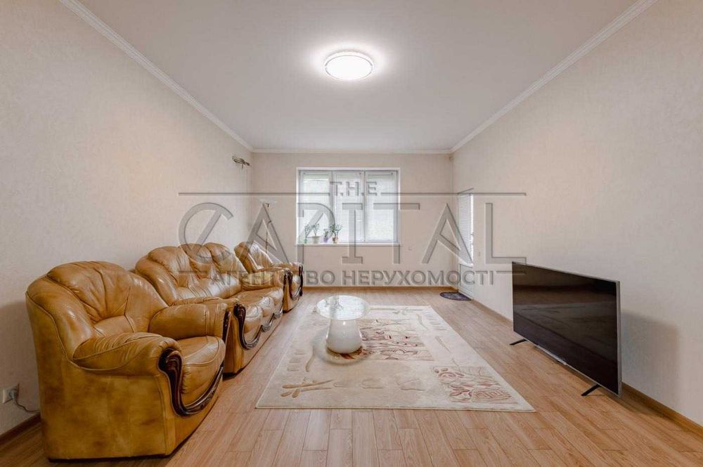 Терміново!!! Оренда Будинок, Подільський район, вул. Ранетна, 600 м2