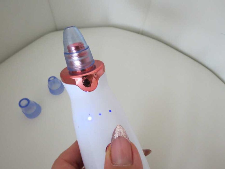 Очиститель пор Вакуумный/ массажер Multifunctional Cleaning Instrument
