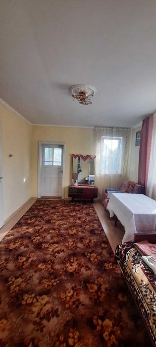 Продаж чудового цегляного будинку з ділянкою 19 сотих!