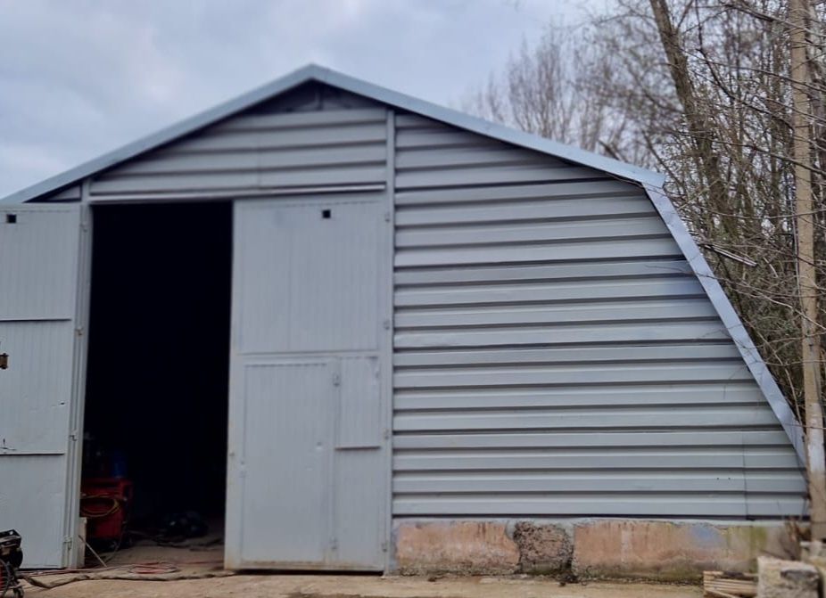 Konstrukcja stalowa hali 30x10m więcej zdjęć