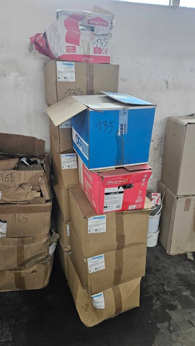 Tuleje do mocowania dachów kołek teleskopowy 165 mm z wkrętem 100 szt.