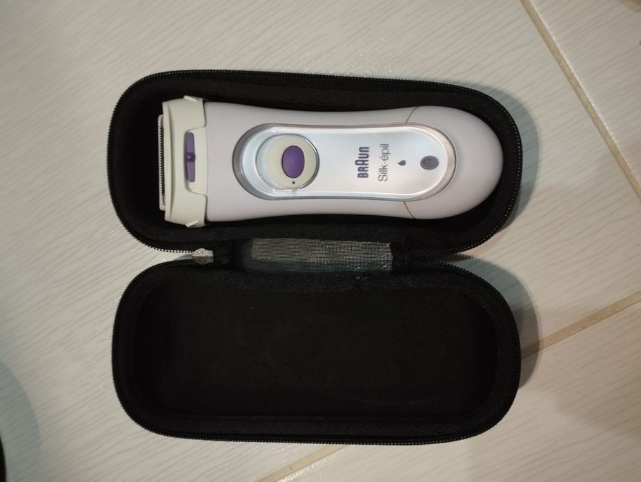 Жіноча електробритва Braun Silk-épil LS 5560