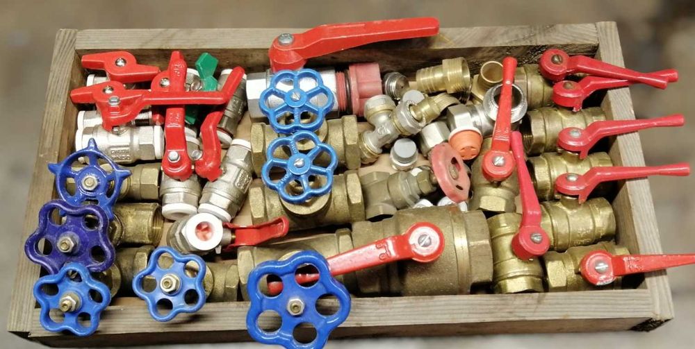 Крани шарові / вентиль латунний/фільтр.