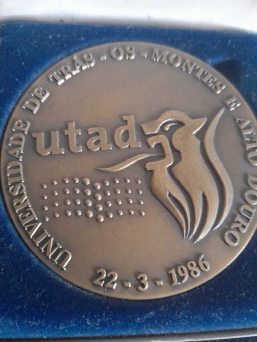 Medalha ofical UTAD 1986