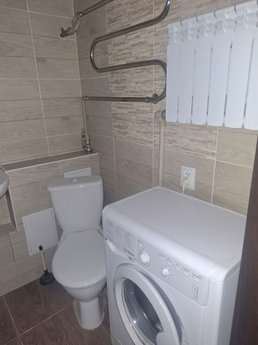 Продаж 1к.кв Г.Крут