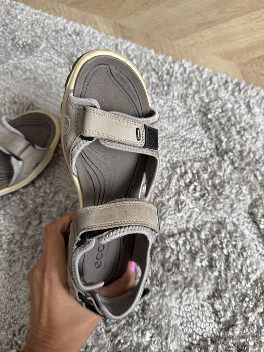 Sandaly ecco  roz 37