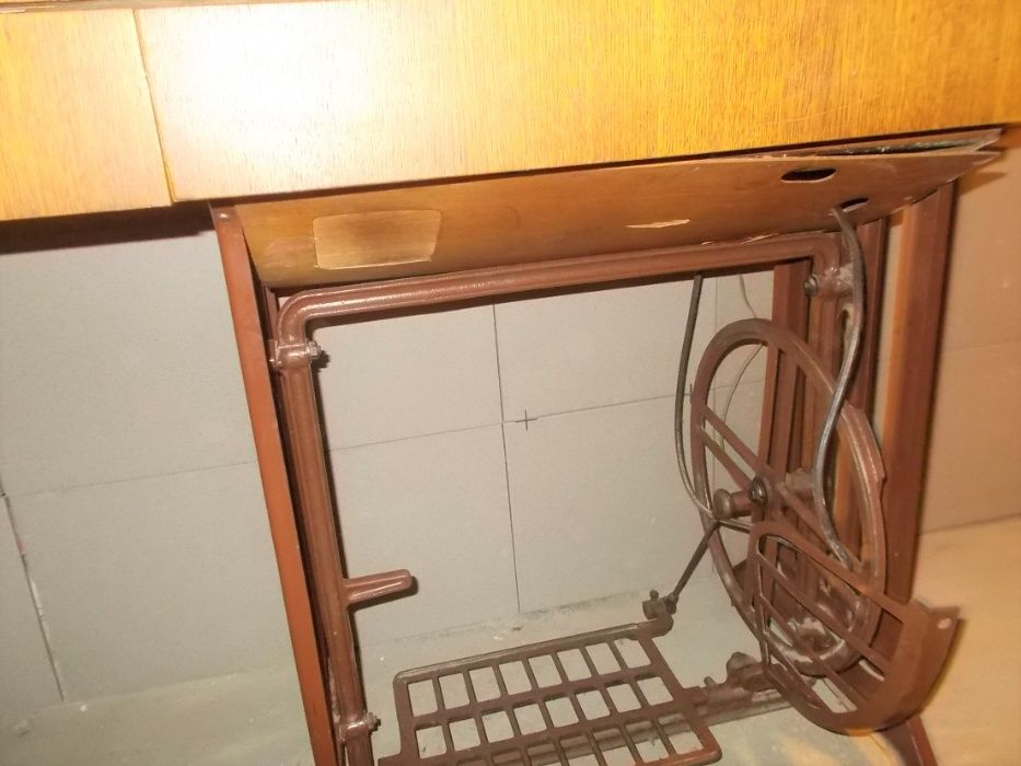 Maszyna do szycia Lada